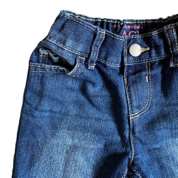 The Children's Place Toddler Girls Denim Shortie Shorts Size 12-18 M Mid Wash - Picture 2 of 14